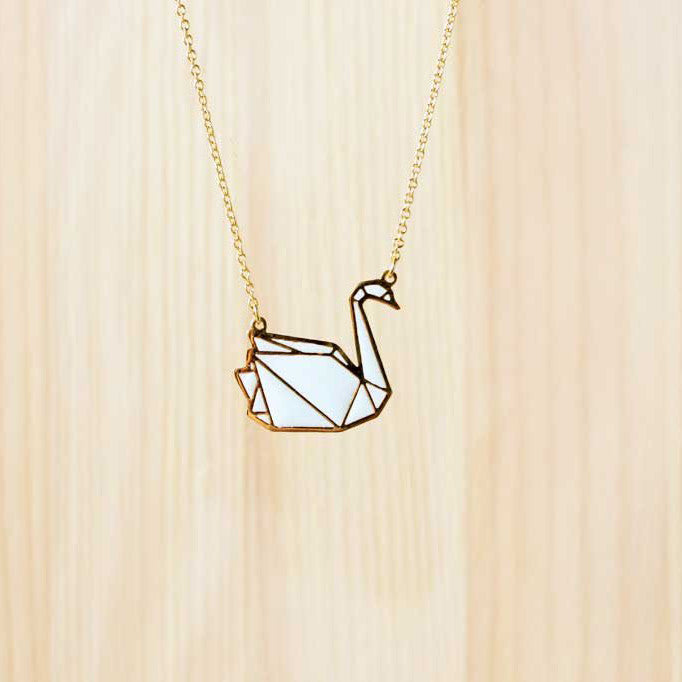Origami Necklace – Swan