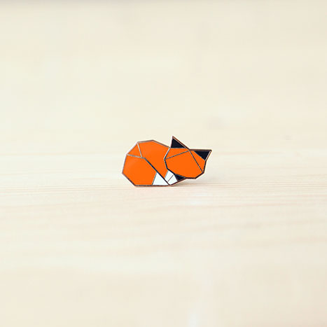 Origami Pin – Sleeping Woodland Fox